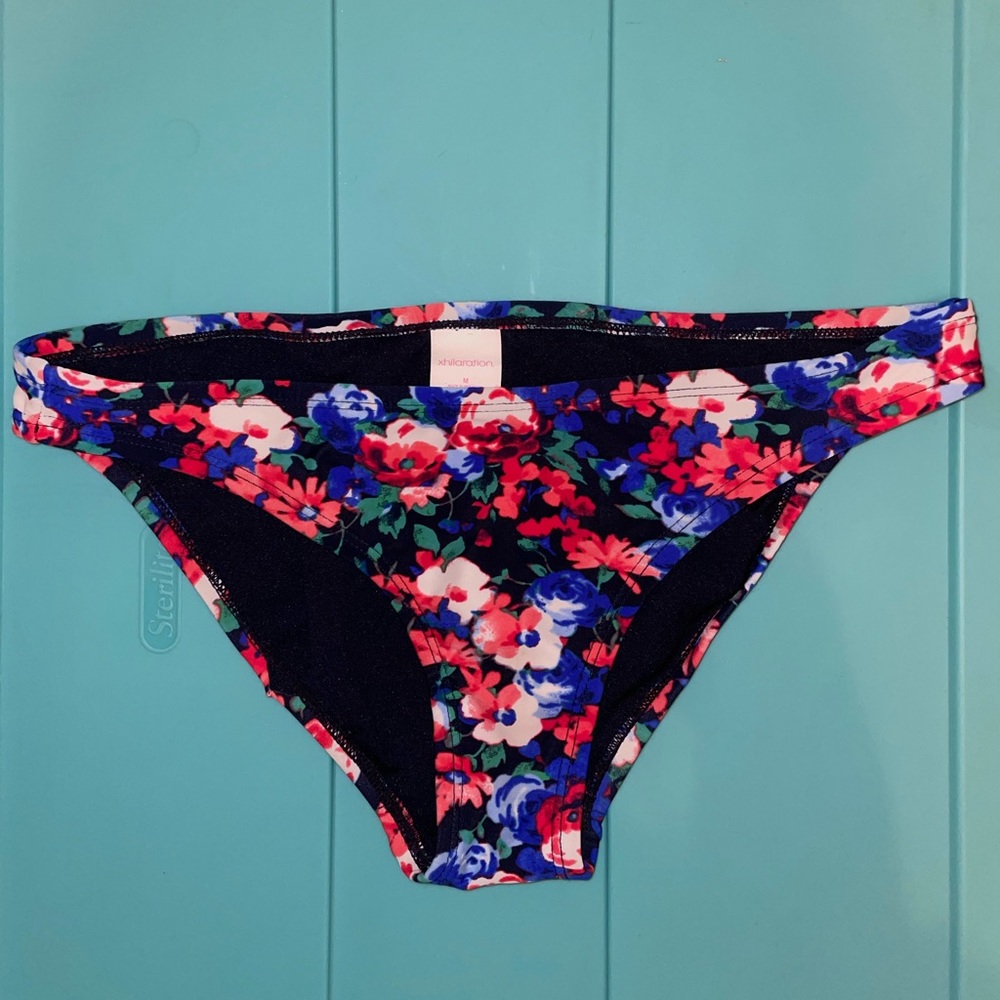 Bikini bottoms